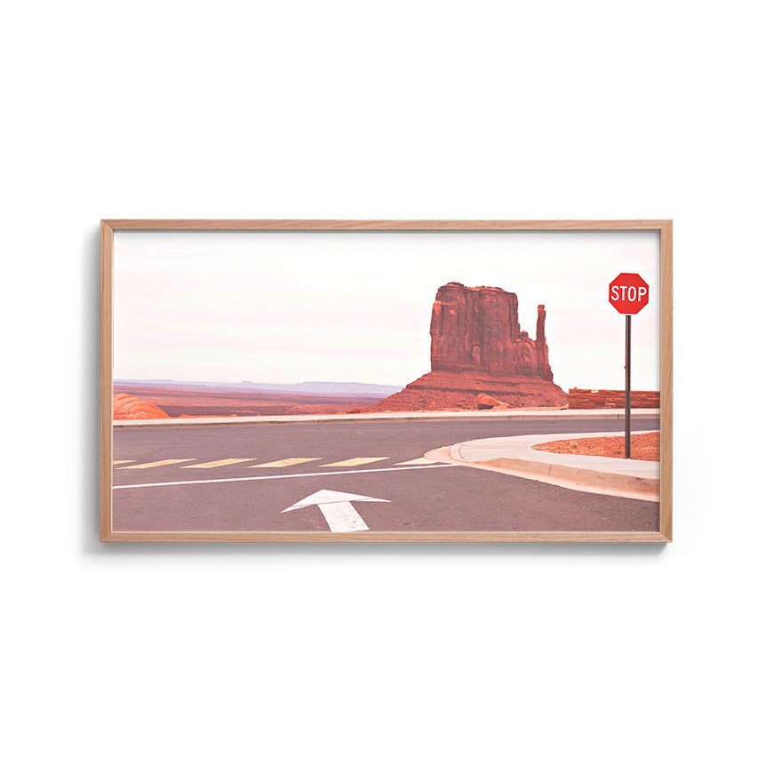 MONUMENT VALLEY AHEAD