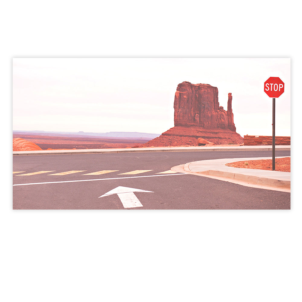 MONUMENT VALLEY AHEAD