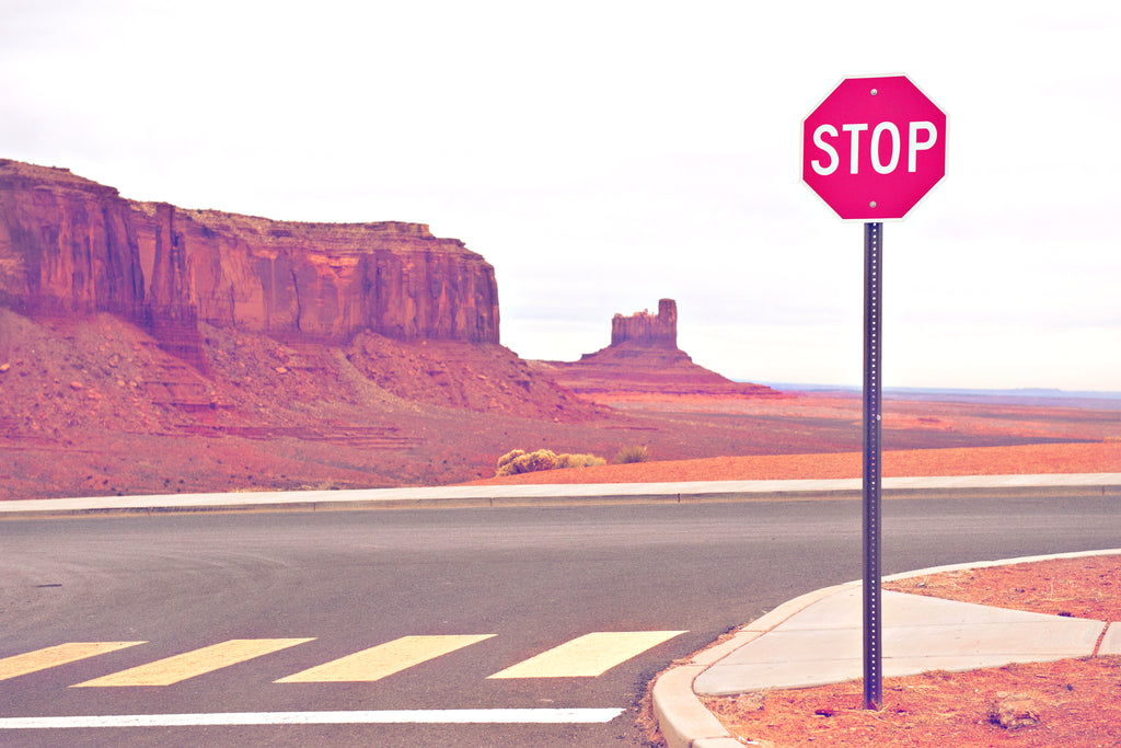 MONUMENT STOP