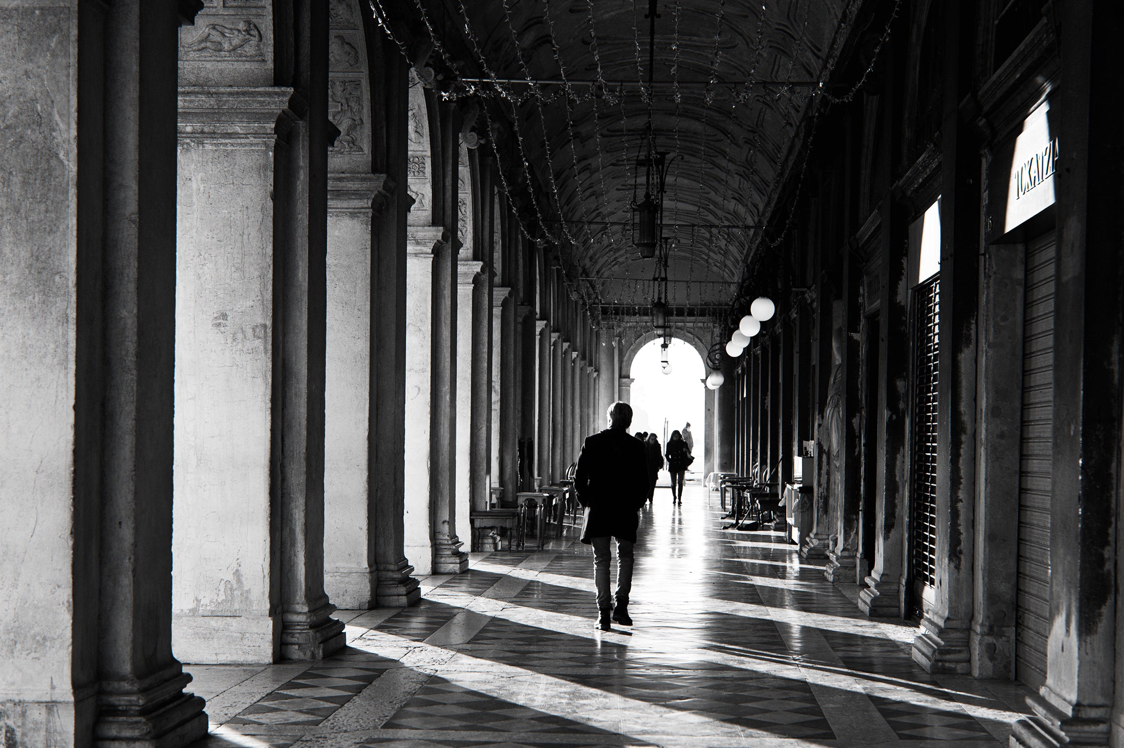 VENICE HALLWAYS